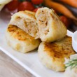 Зрази з тушкованою капустою
